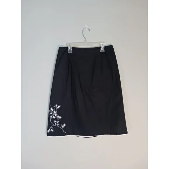 Cotton Black & White Floral Midi Skirt - Picture 4 of 12